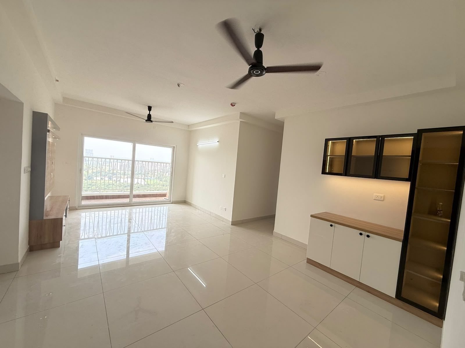3 BHK + 2 toilets